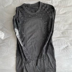 Lululemon Swiftly Tech Long Sleeve